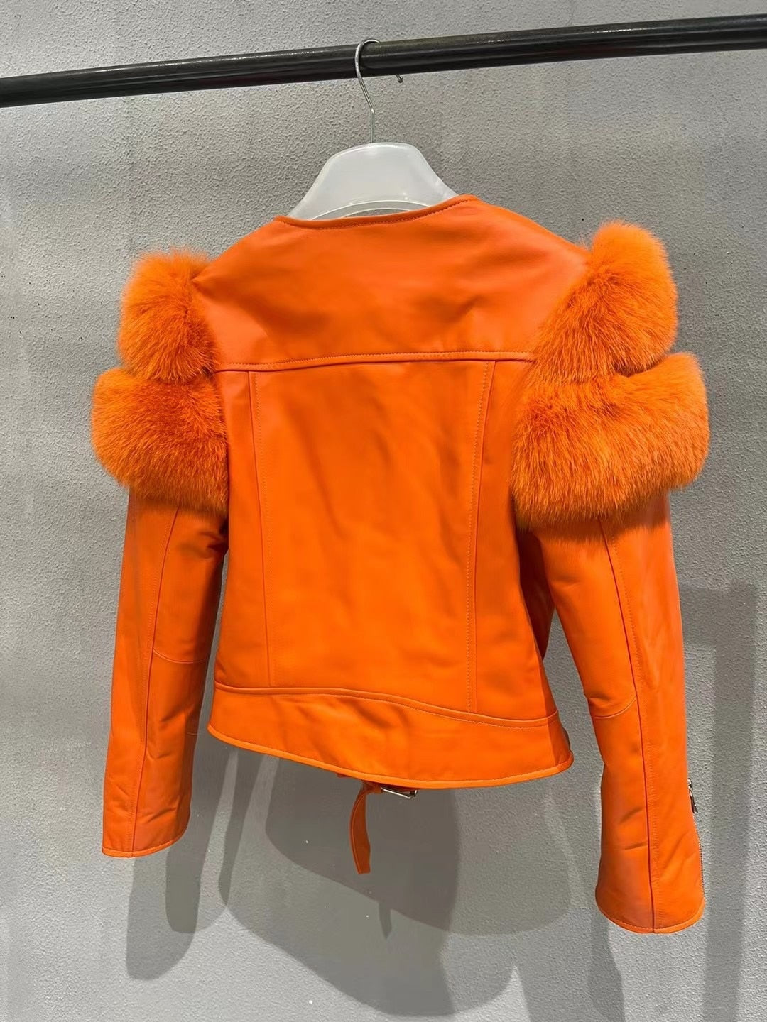 JUNE LIPS 2022 High Qualtiy Women Black Red Purple Orange Zipper  Real Fox Fur Real Leather Crop Short Jacket Women Wholesale - POA